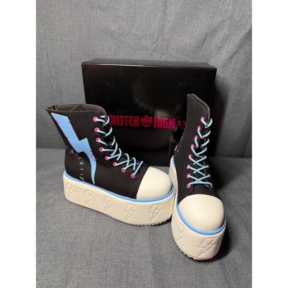 NEW IN BOX Monster High Frankie Stein x YRU Jolt Women's Size 8 Platform Shoes
